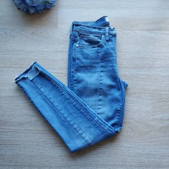 Madewell Light Blue Skinny Jeans - Picture 2 of 11